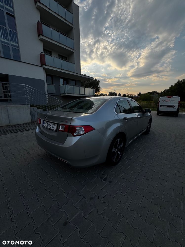 Honda Accord 2.0 Comfort - 6
