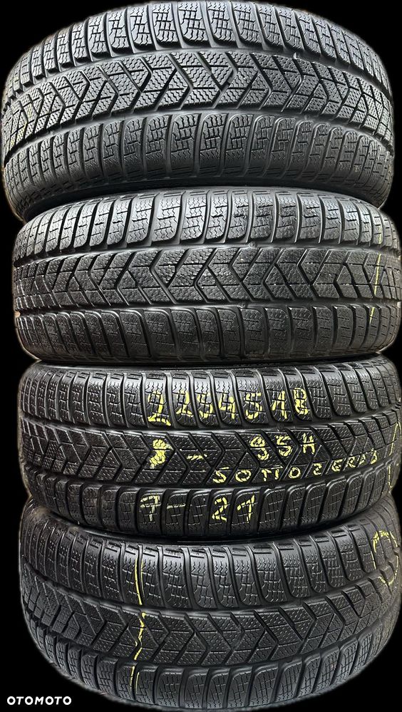 4 x 225/45R18 Pirelli Sotto Zero 3 - 1
