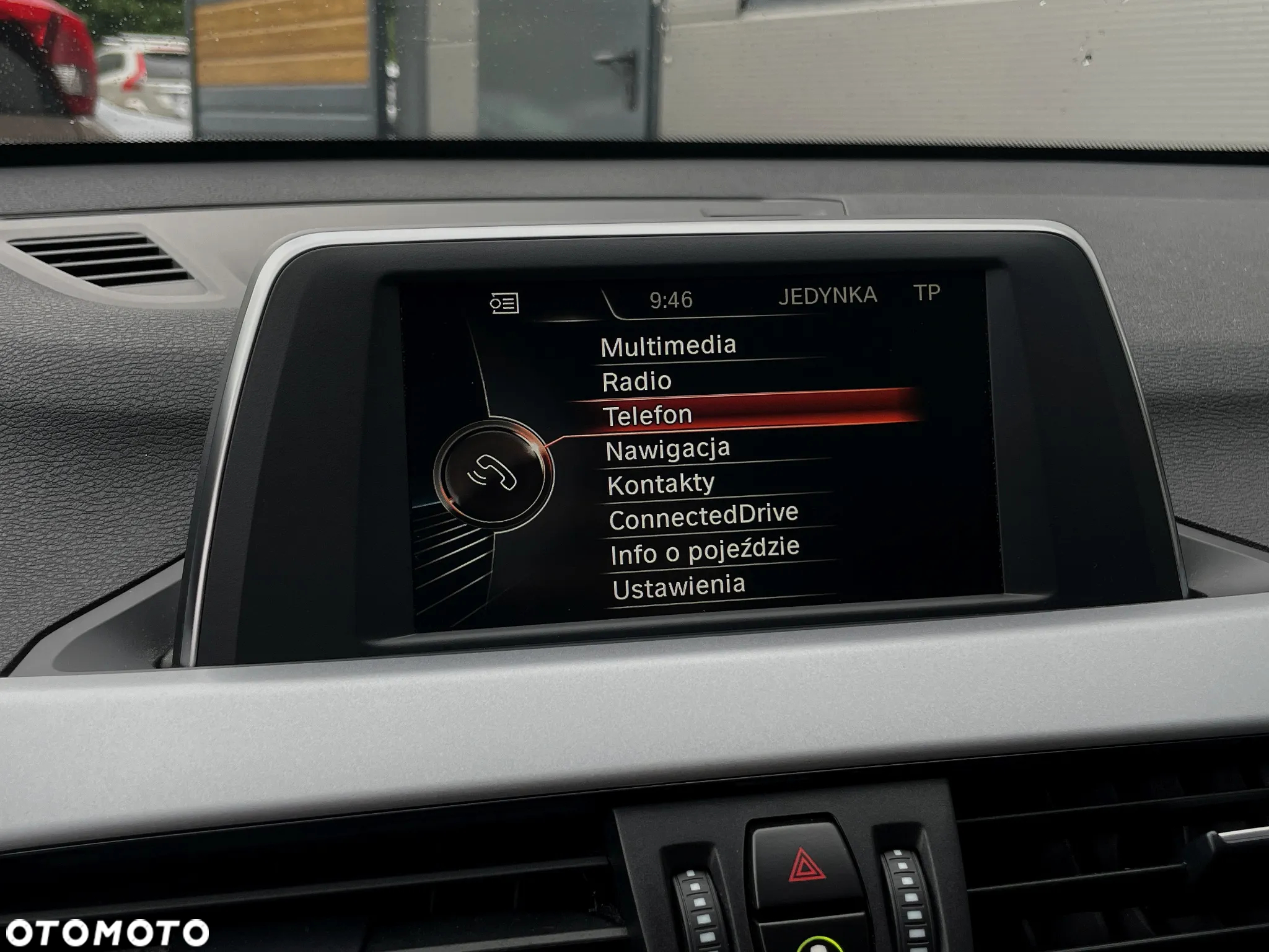 BMW X1 xDrive20i - 24