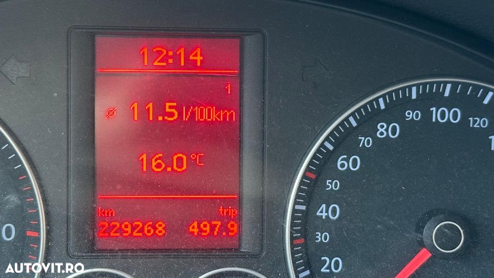 Volkswagen Golf - 3