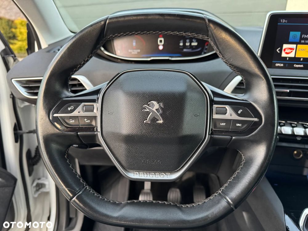 Peugeot 3008 1.5 BlueHDi Allure S&S - 24