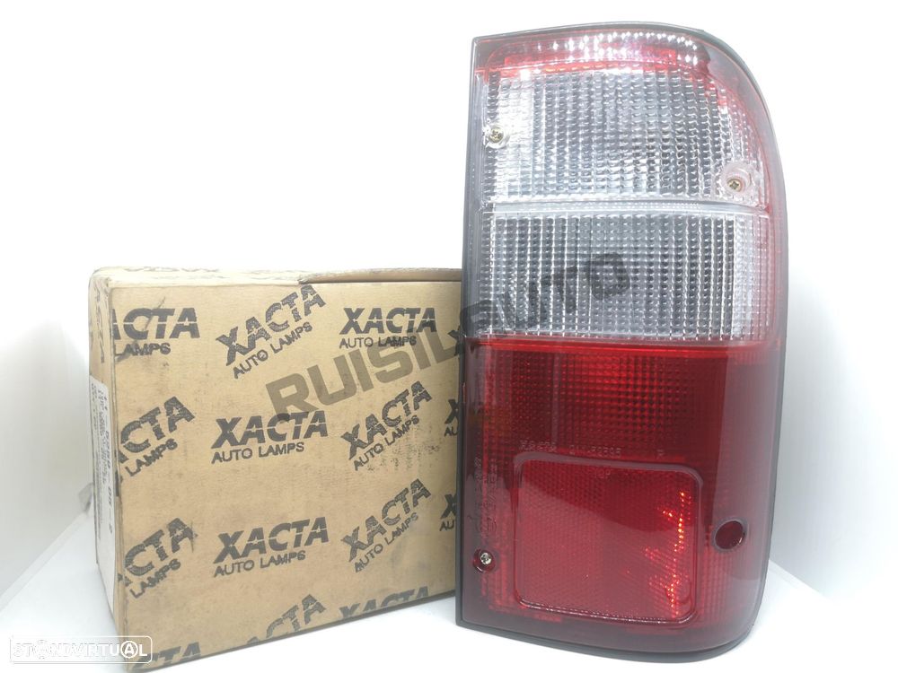 Farolim Trás Painel Direito 11-5259-05-2 Toyota Hilux Vi [1995_ - 1