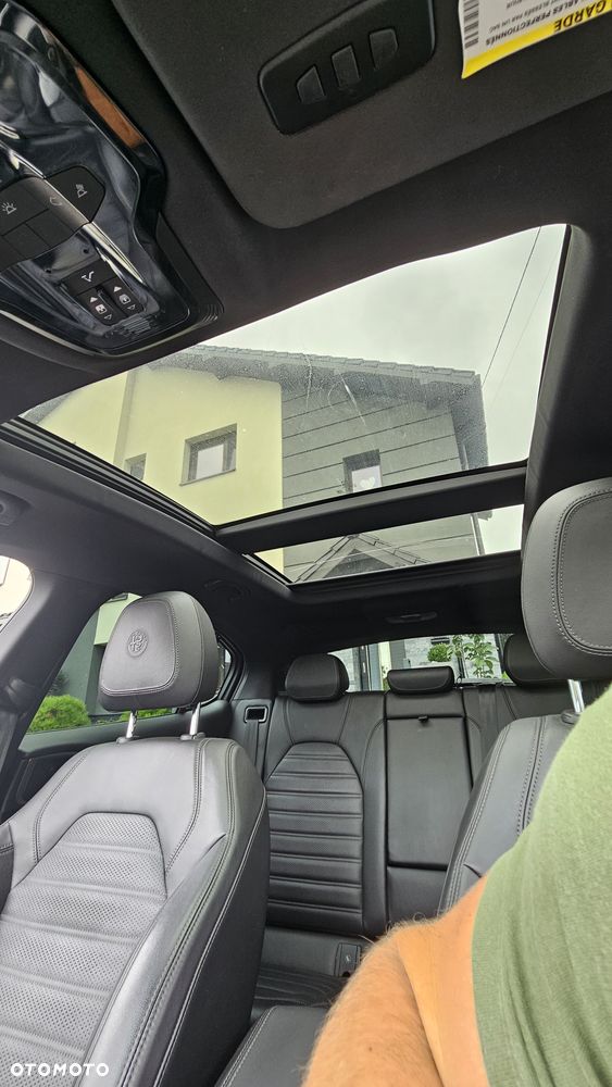 Alfa Romeo Stelvio - 16