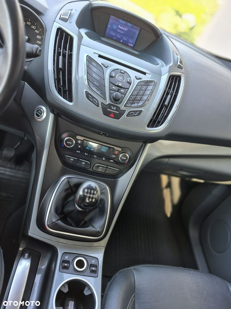 Ford Grand C-MAX - 16
