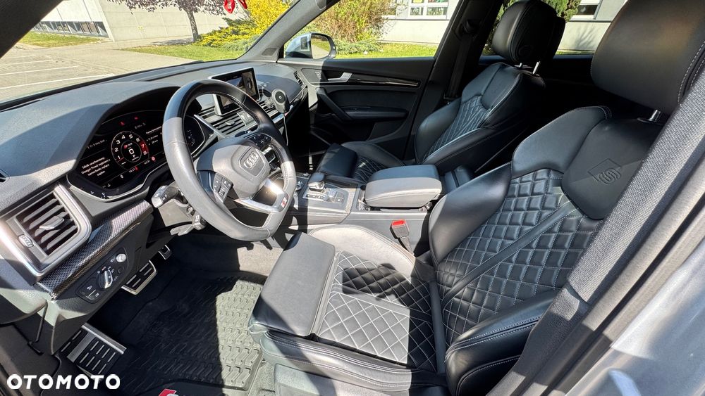 Audi SQ5 - 11