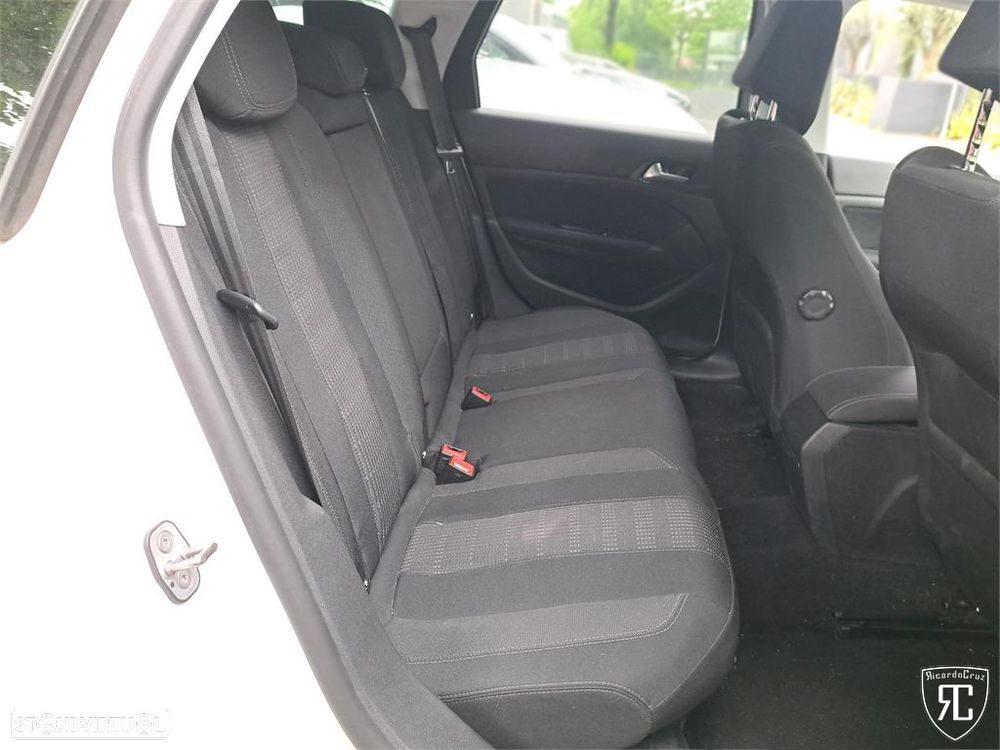 Peugeot 308 SW 1.6 BlueHDi Allure EAT6 - 8