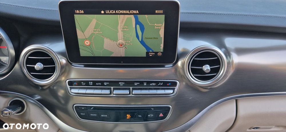 Mercedes-Benz Klasa V 250 (BlueTEC) d Avantgarde 7G-Tronic (d³ugi) - 21