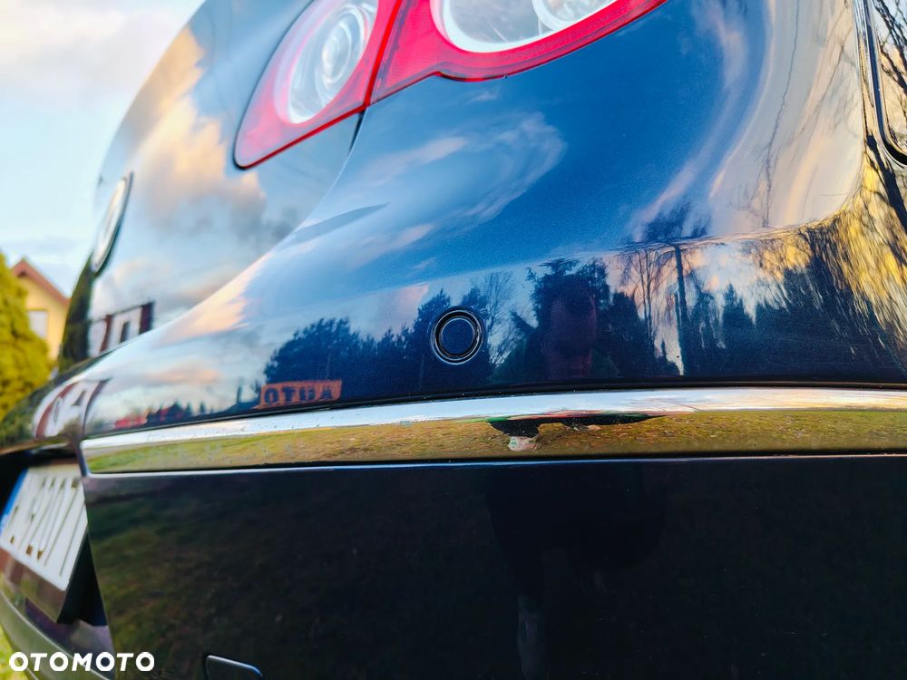 Volkswagen Passat 1.6 Comfortline - 16