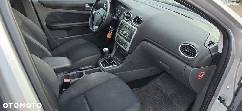 Ford Focus 1.6 Ti-VCT FX Gold / Gold X - 9
