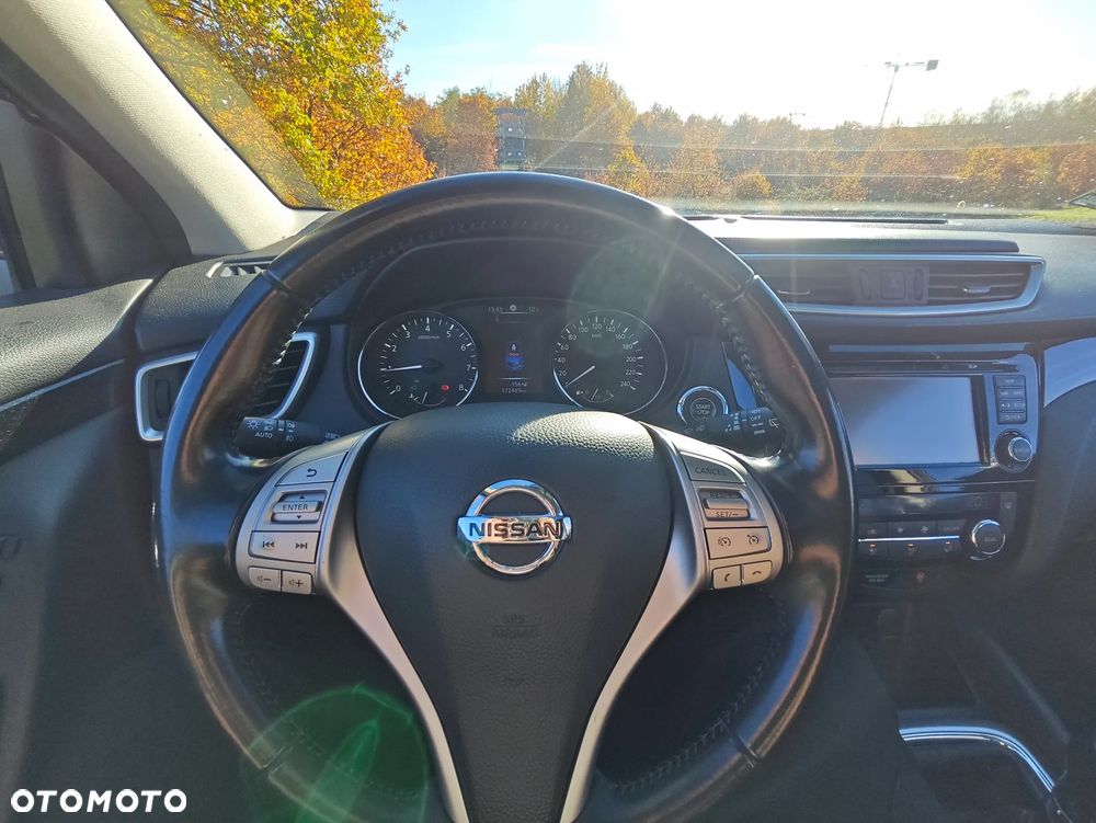 Nissan Qashqai 1.2 DIG-T Tekna - 23