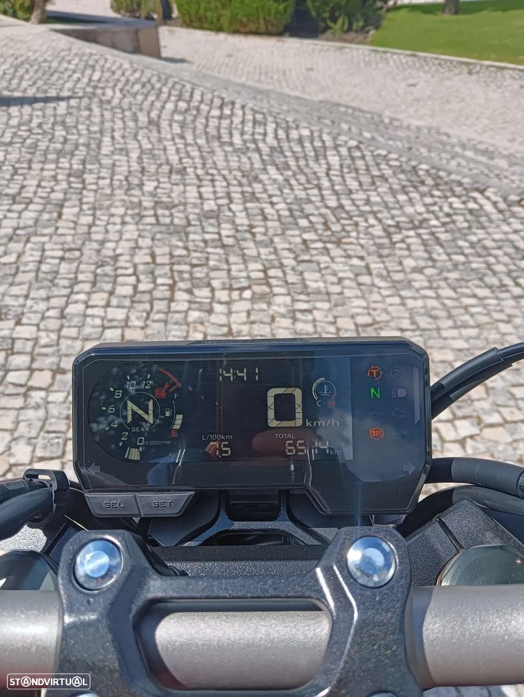 Honda CB Honda 650 r Neo Sport café - 3