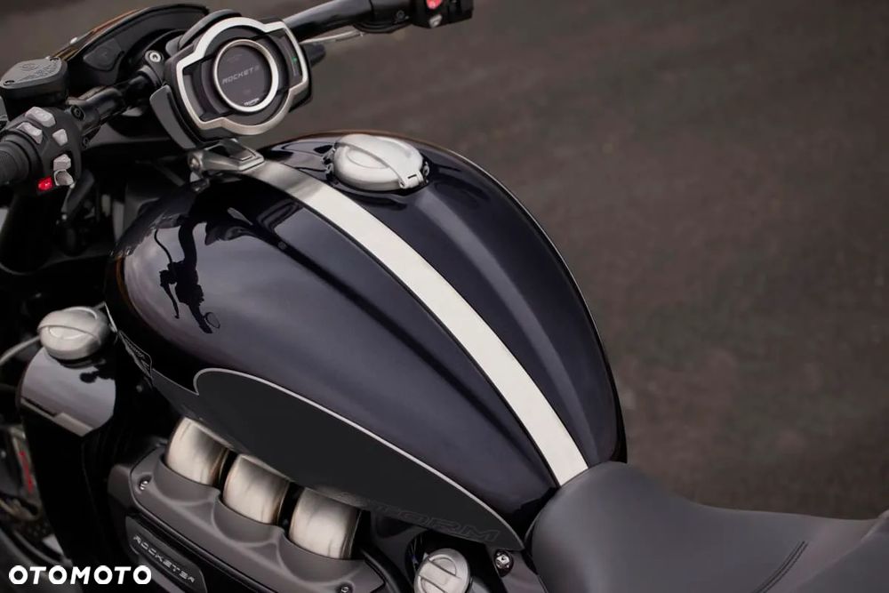 Triumph Rocket - 12