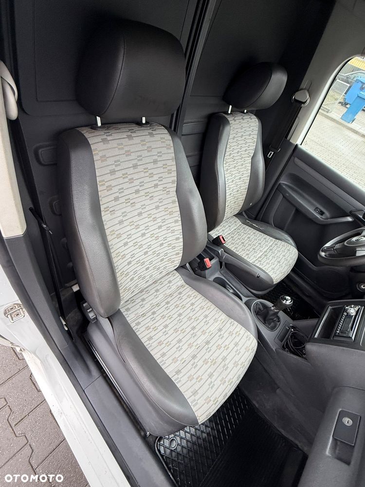 Volkswagen Caddy - 15