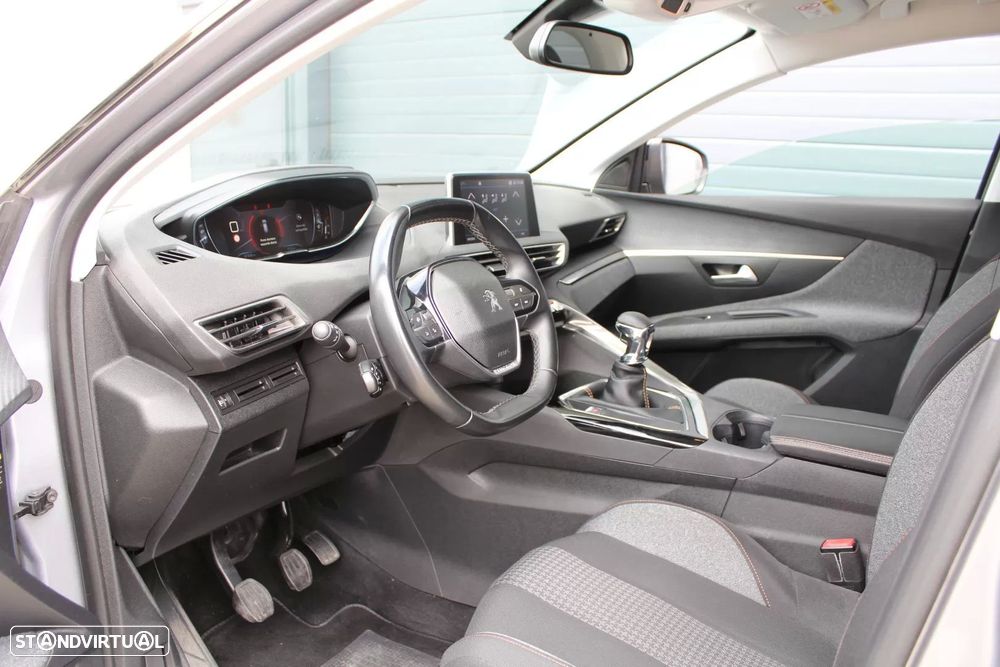Peugeot 3008 1.2 PureTech Style - 8