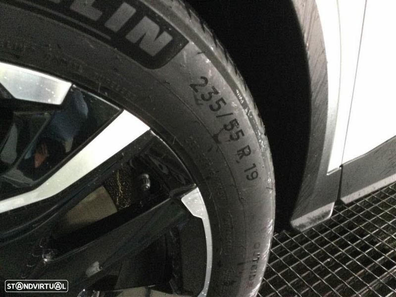 Peugeot E-3008 73 kWh Allure - 18