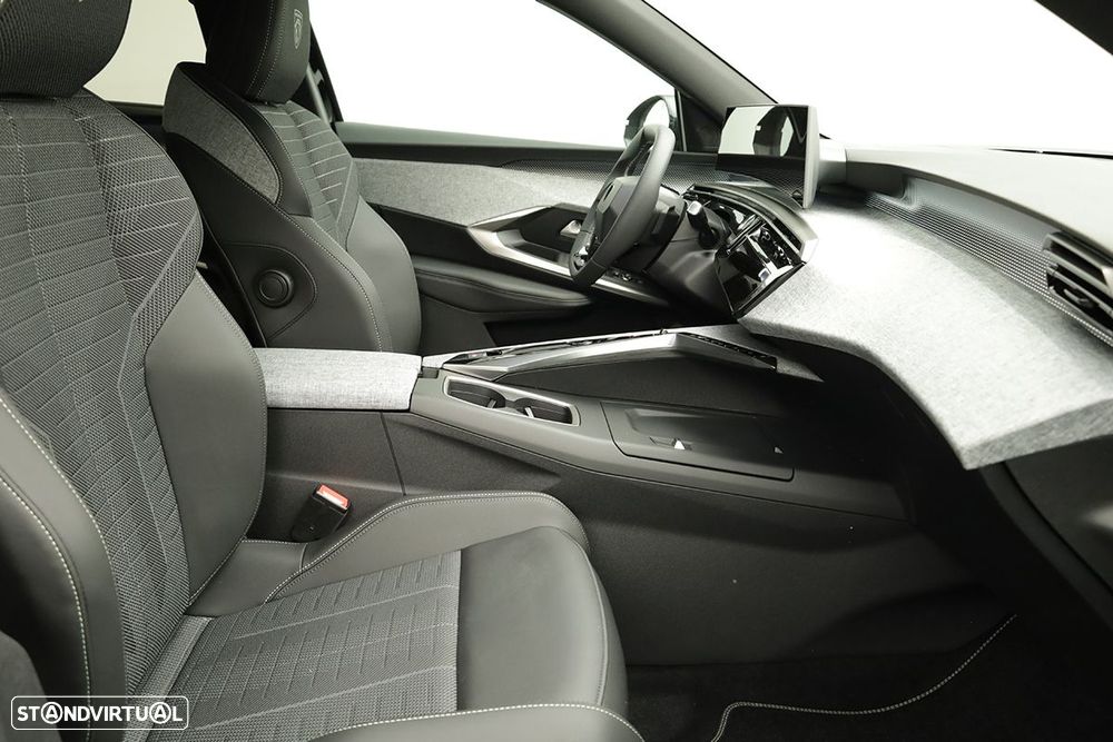 Peugeot 5008 1.2 Hybrid GT e-DCS6 - 20