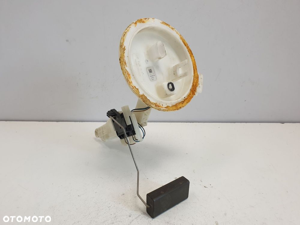 Skoda Superb II 3.6 FSI CZUJNIK PALIWA PŁYWAK - 4