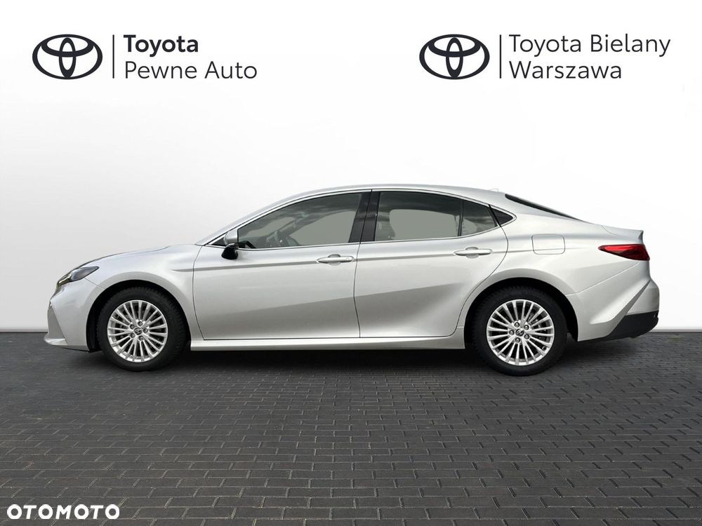Toyota Camry - 2