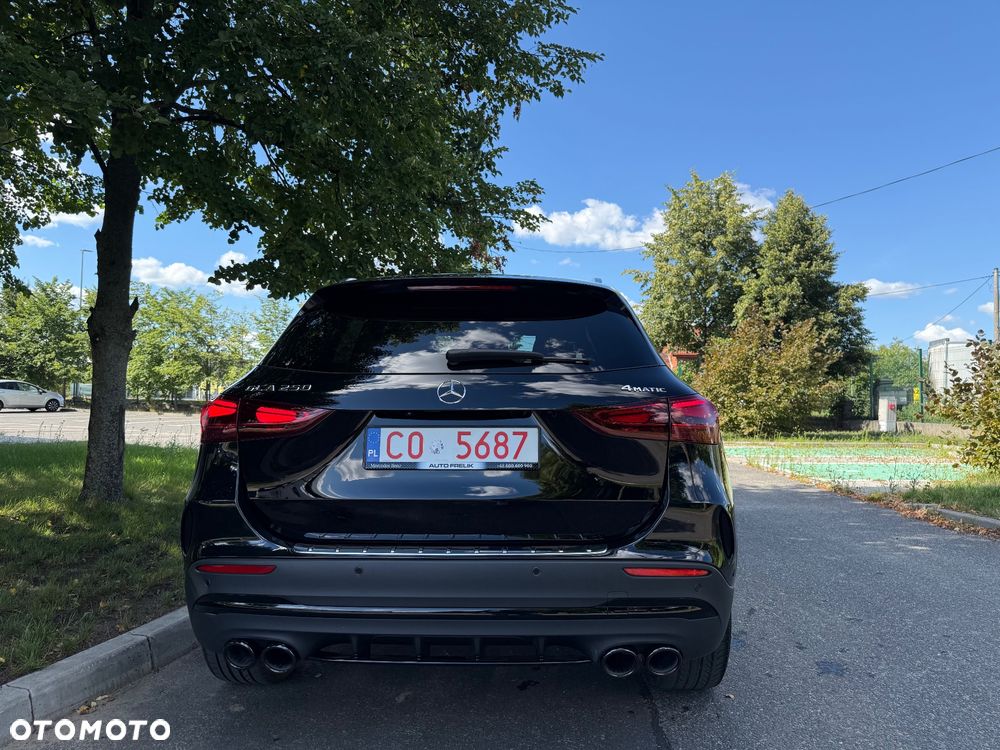 Mercedes-Benz GLA 250 4Matic 8G-DCT Edition AMG Line - 10