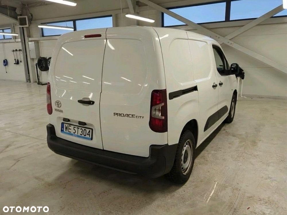 Toyota Proace City - 5