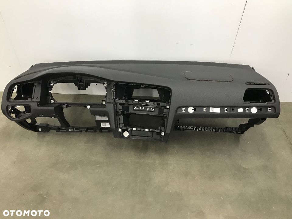 Deska rozdzielcza VW Golf VII 7 kokpit konsola po wystrzale poduszki 2012-2020r. - 1