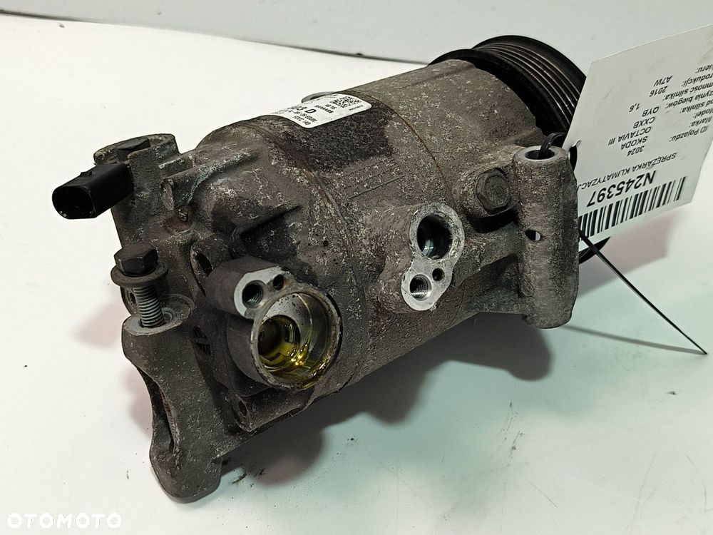 SPRĘŻARKA KLIMATYZACJI SKODA OCTAVIA III 5Q0820803D - 3