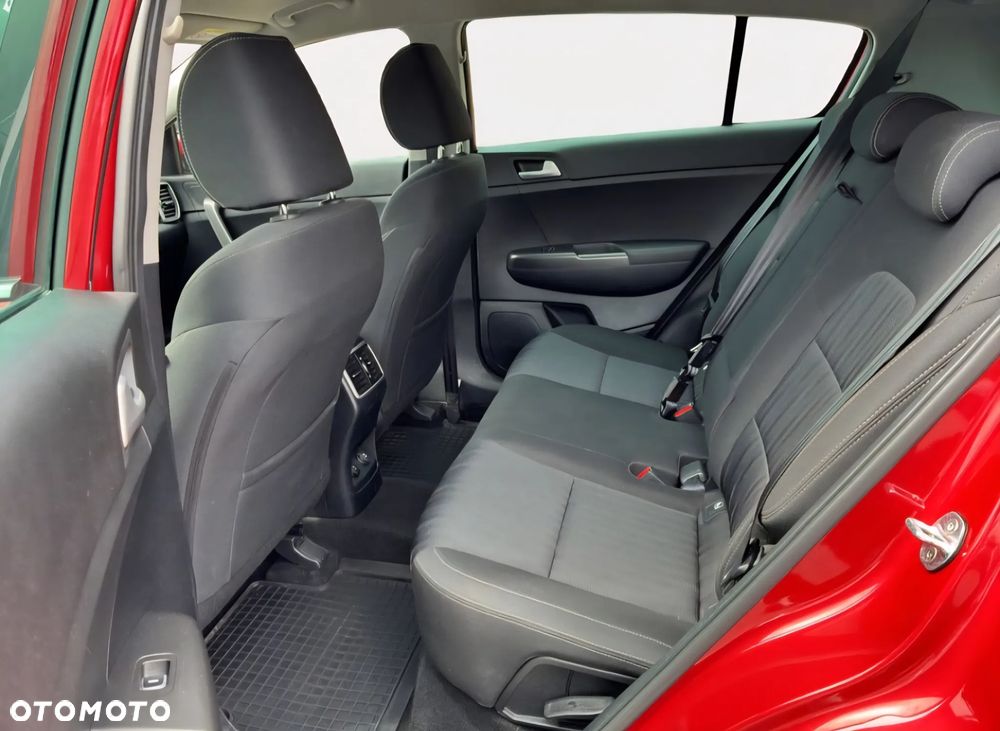 Kia Sportage 1.6 GDI 2WD VISION - 8