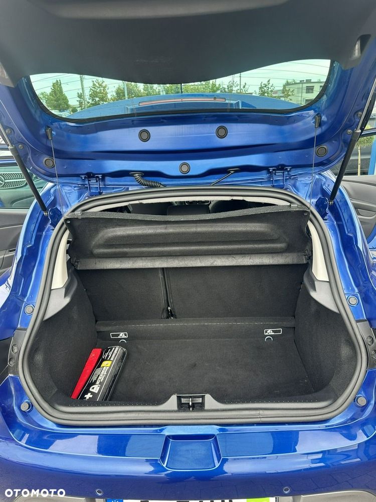 Renault Clio - 17