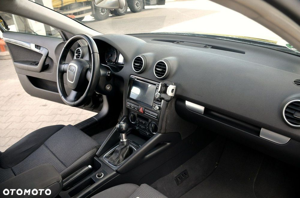 Audi A3 Sportback - 19