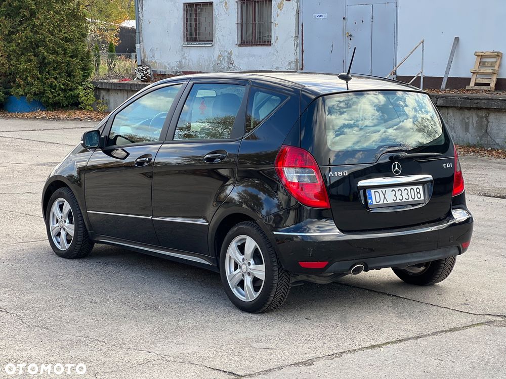 Mercedes-Benz Klasa A 180 CDI Autotronic Avantgarde - 7