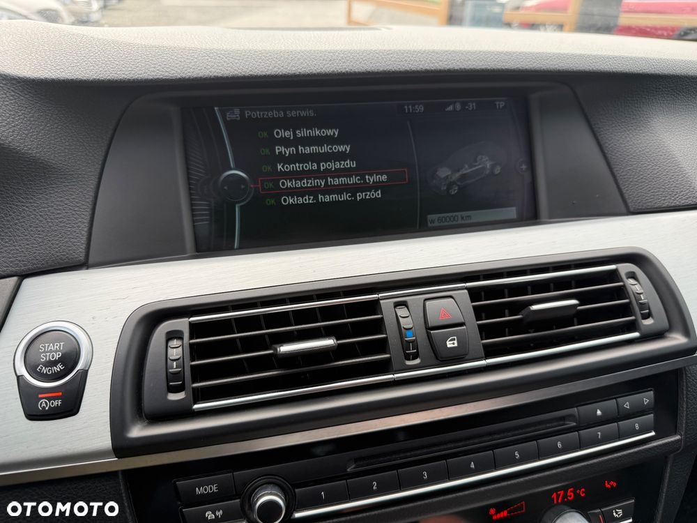 BMW Seria 5 525d Sport-Aut Luxury Line - 22