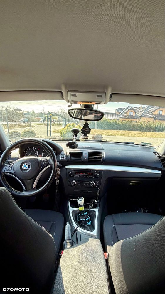 BMW Seria 1 118d - 11