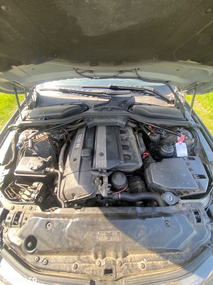 BMW Seria 5 520i - 7