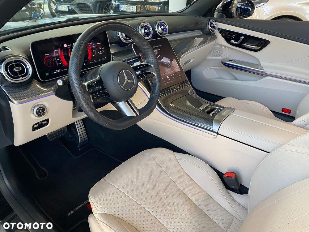 Mercedes-Benz CLE - 33