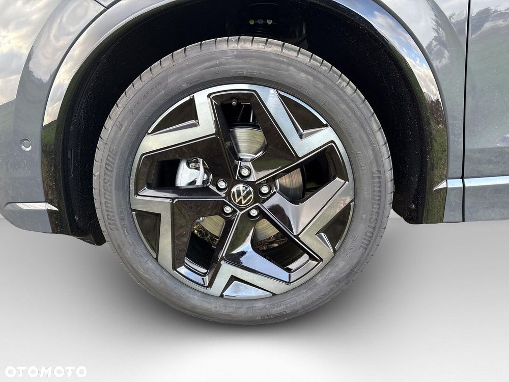 Volkswagen Tiguan - 18