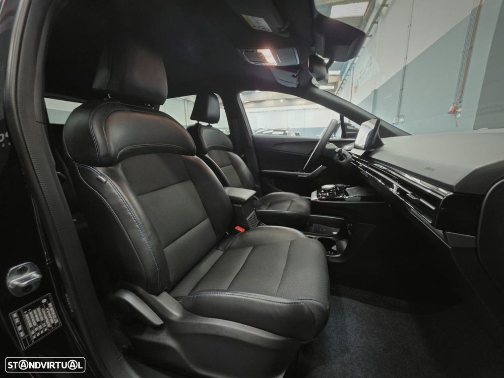 MG MG4 64 kWh Luxury - 15