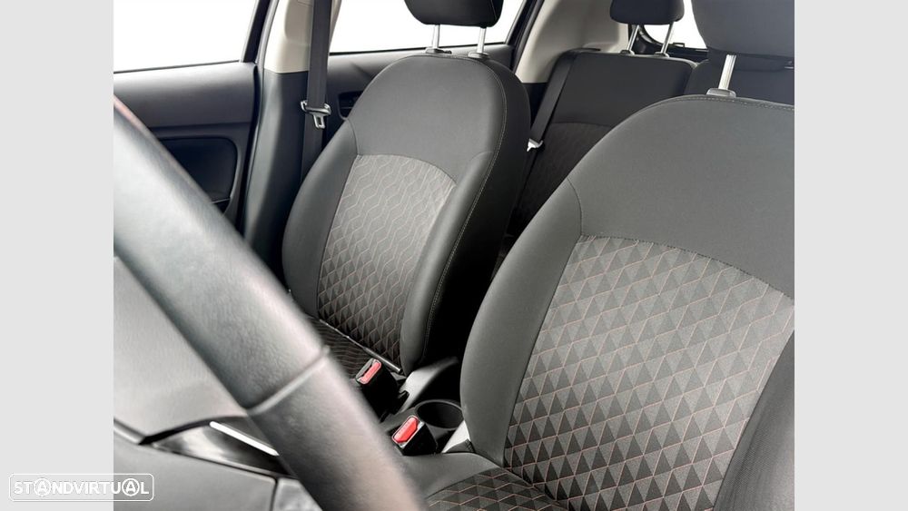 Mitsubishi Space Star 1.2 Connect Edition - 12