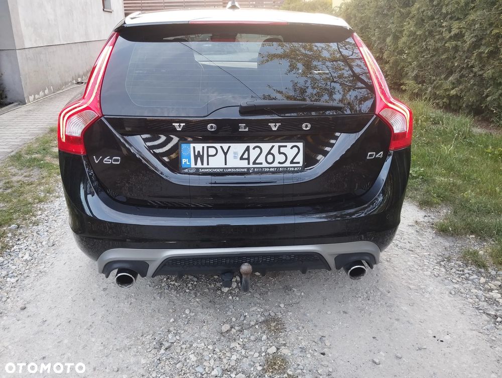 Volvo V60 D4 - 4