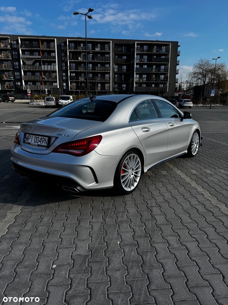 Mercedes-Benz CLA 45 AMG 4Matic 7G-DCT - 6