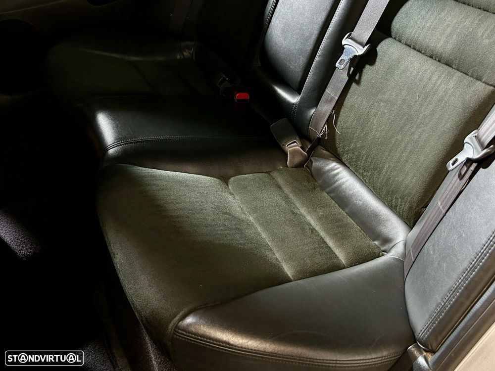 Honda Accord 2.0 Sport - 59