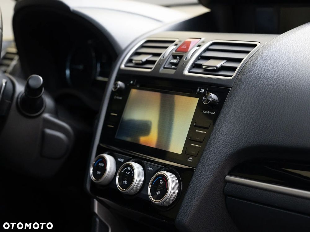 Subaru Forester 2.0 D Sport Lineartronic - 14