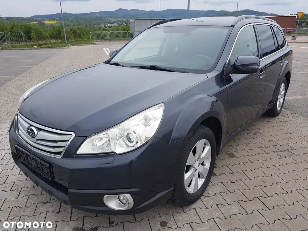 Subaru Outback 2.5i Comfort AT - 1