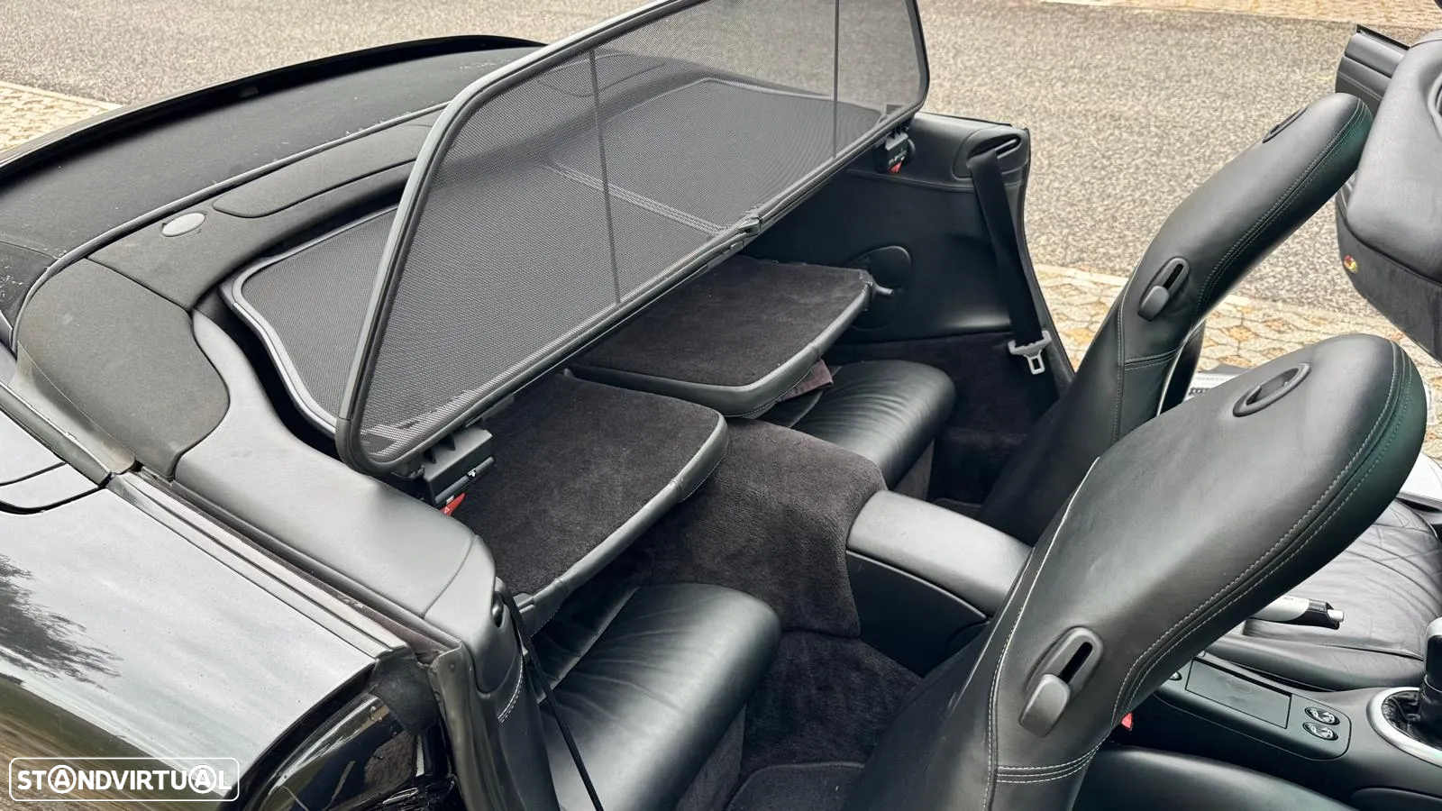 Porsche 911 (996) Carrera 4 - 53