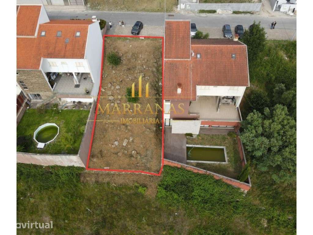 Terreno Urbano Para Construção de Moradia Unifamiliar Geminada - Grande imagem: 3/8