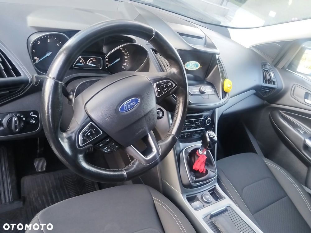 Ford Kuga 2.0 TDCi AWD Titanium - 5
