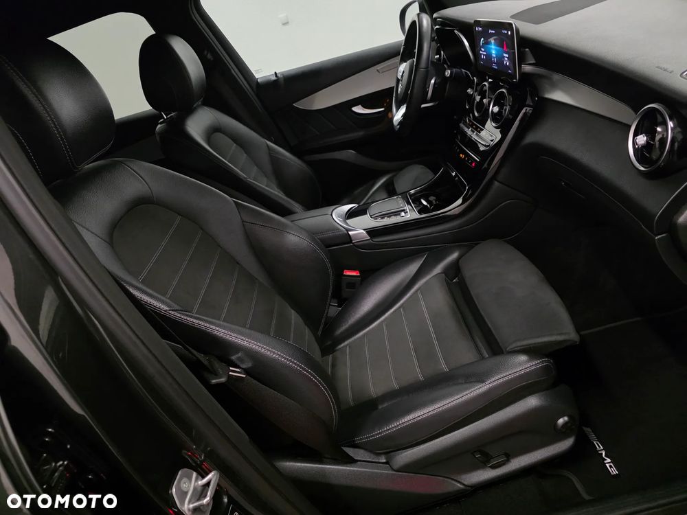 Mercedes-Benz GLC 200 d 4Matic 9G-TRONIC AMG Line Plus - 19