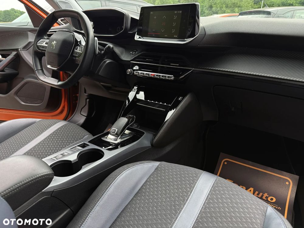 Peugeot 2008 1.2 PureTech Allure Pack S&S EAT8 - 15