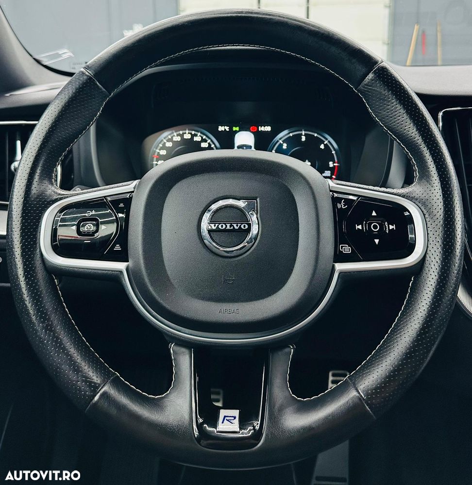 Volvo XC 60 D3 R-Design - 34