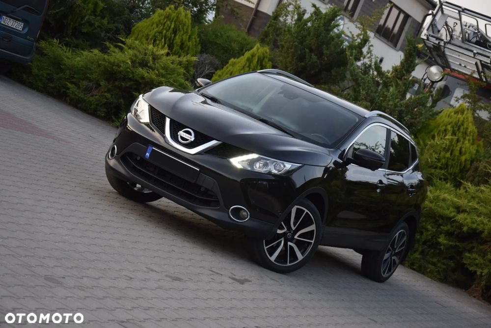 Nissan Qashqai 1.6 dCi Xtronic TEKNA+ - 9