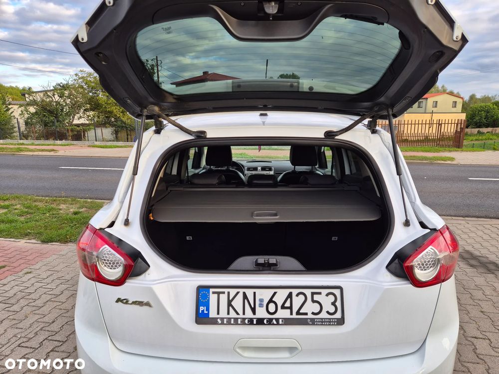 Ford Kuga 2.0 TDCi 2x4 Titanium - 10